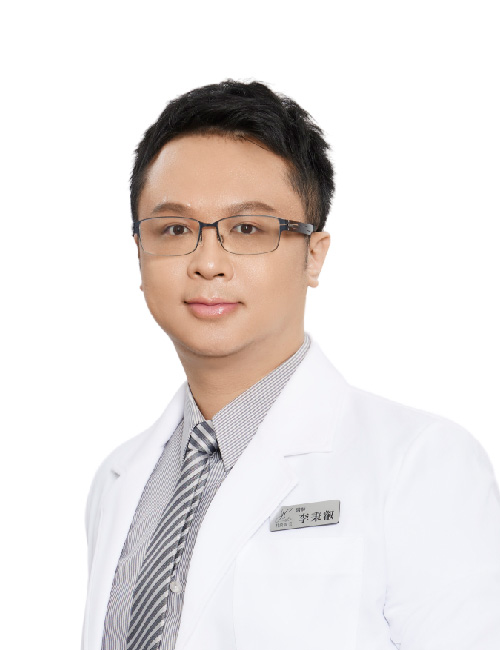 李秉叡